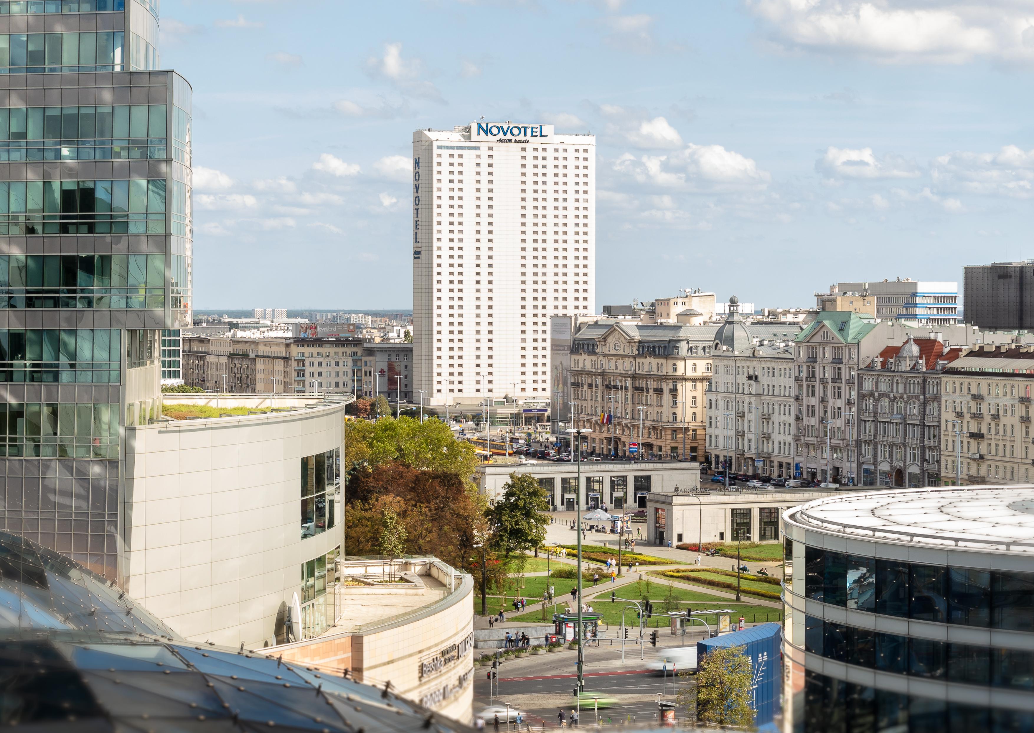 Novotel Warszawa Centrum Exterior foto